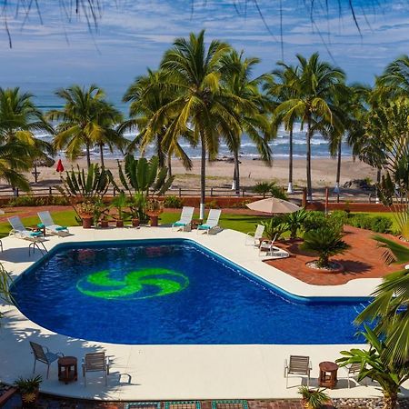 The Resort At Majahua Palms トロンコネス エクステリア 写真