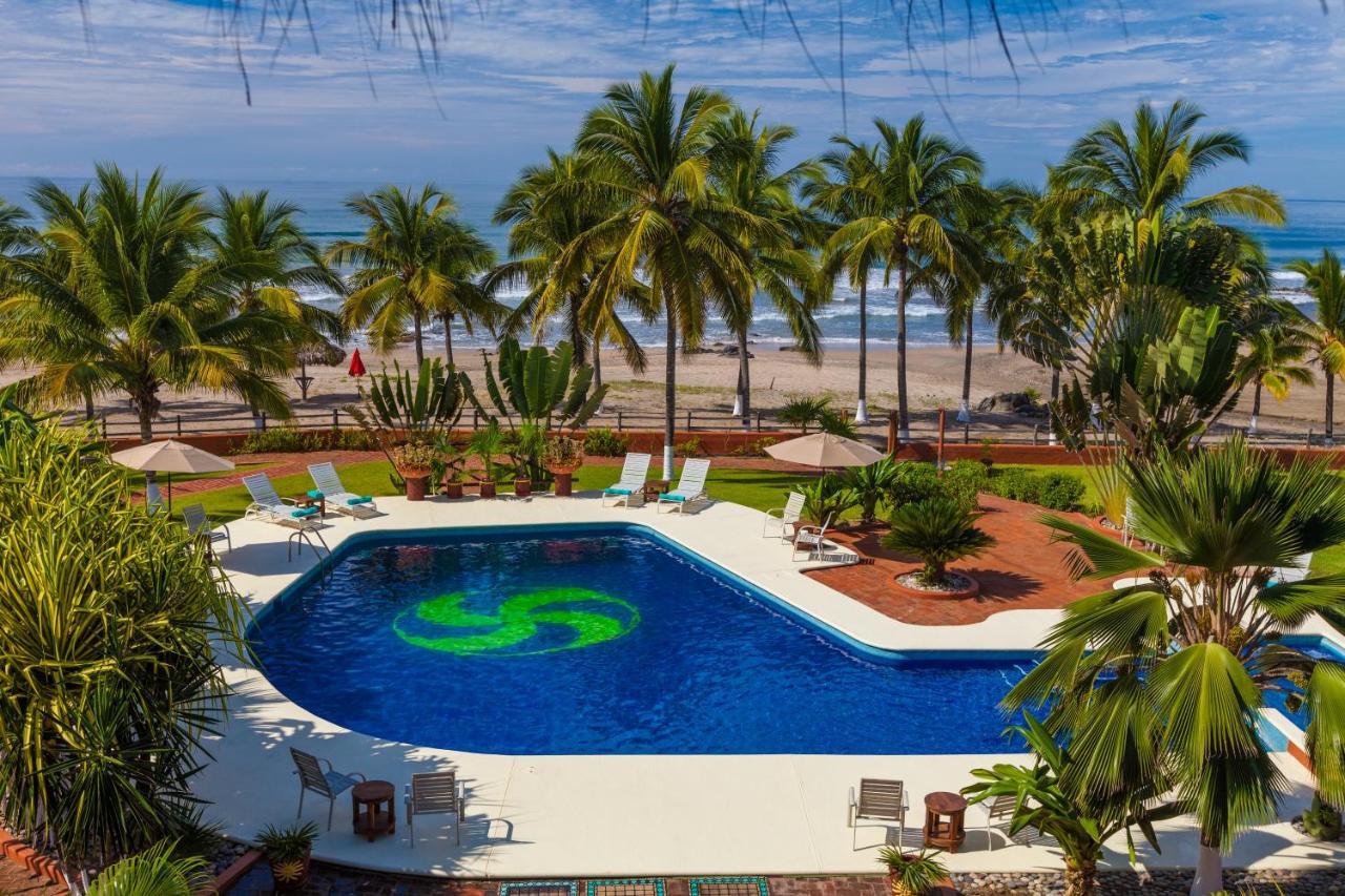 The Resort At Majahua Palms トロンコネス エクステリア 写真