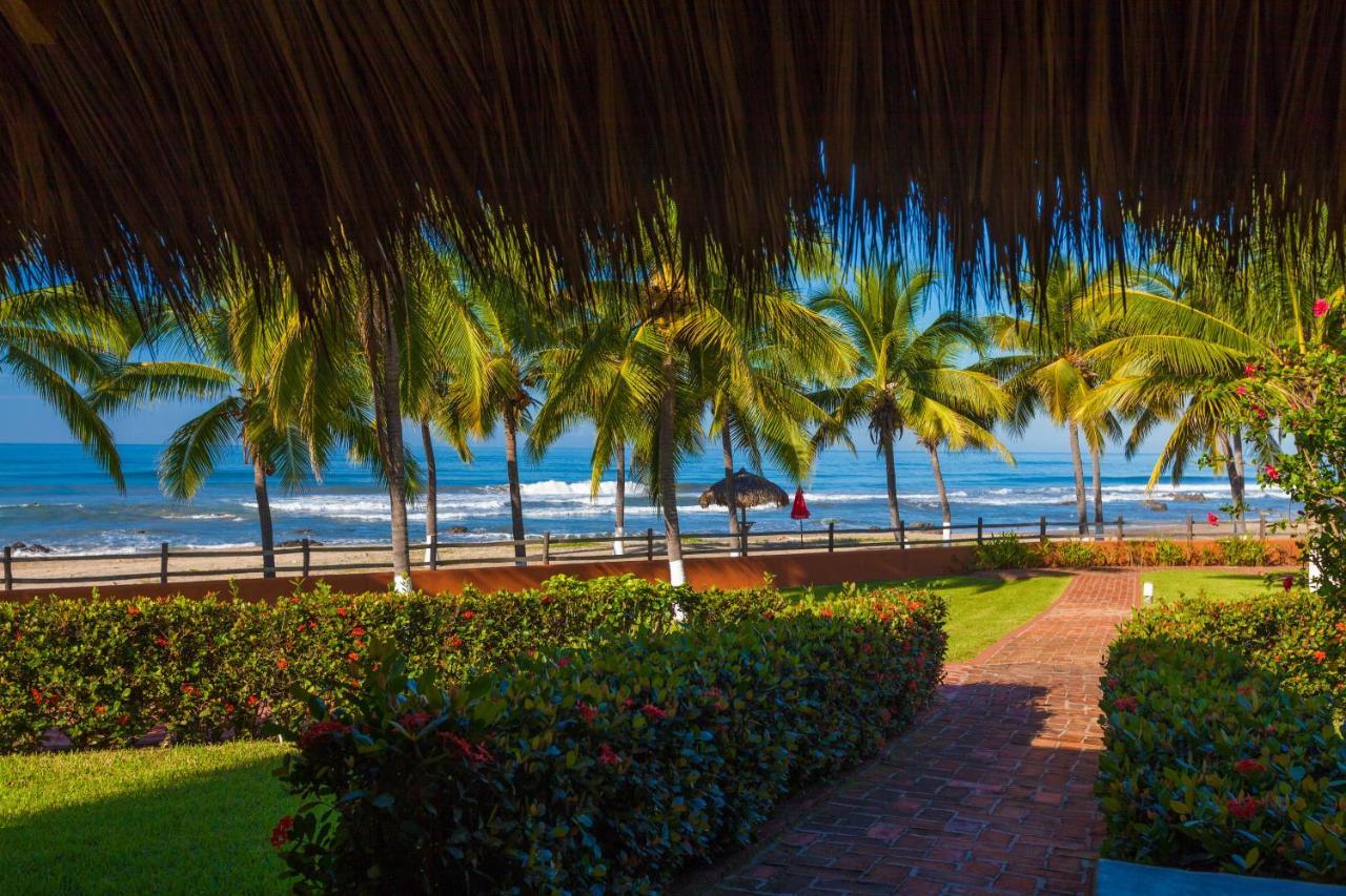 The Resort At Majahua Palms トロンコネス エクステリア 写真