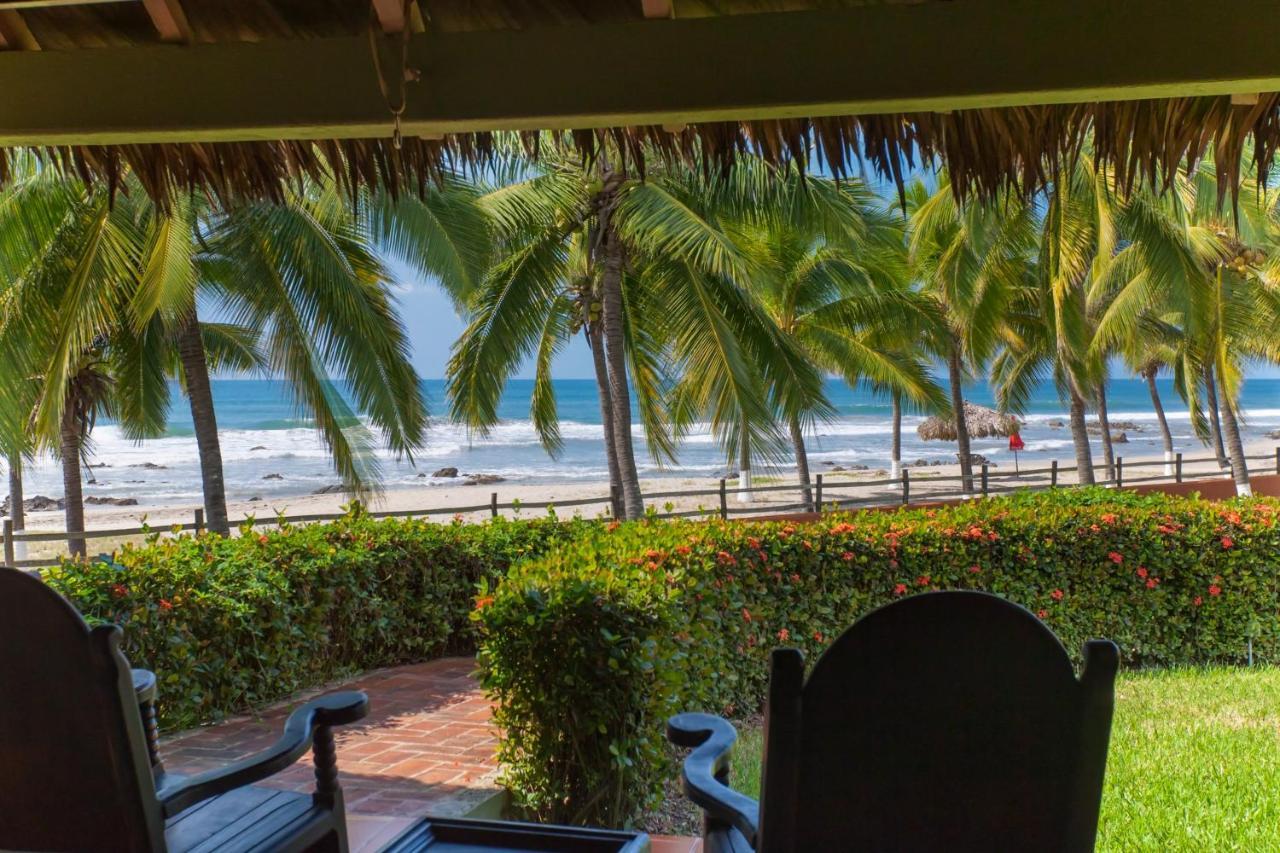 The Resort At Majahua Palms トロンコネス エクステリア 写真