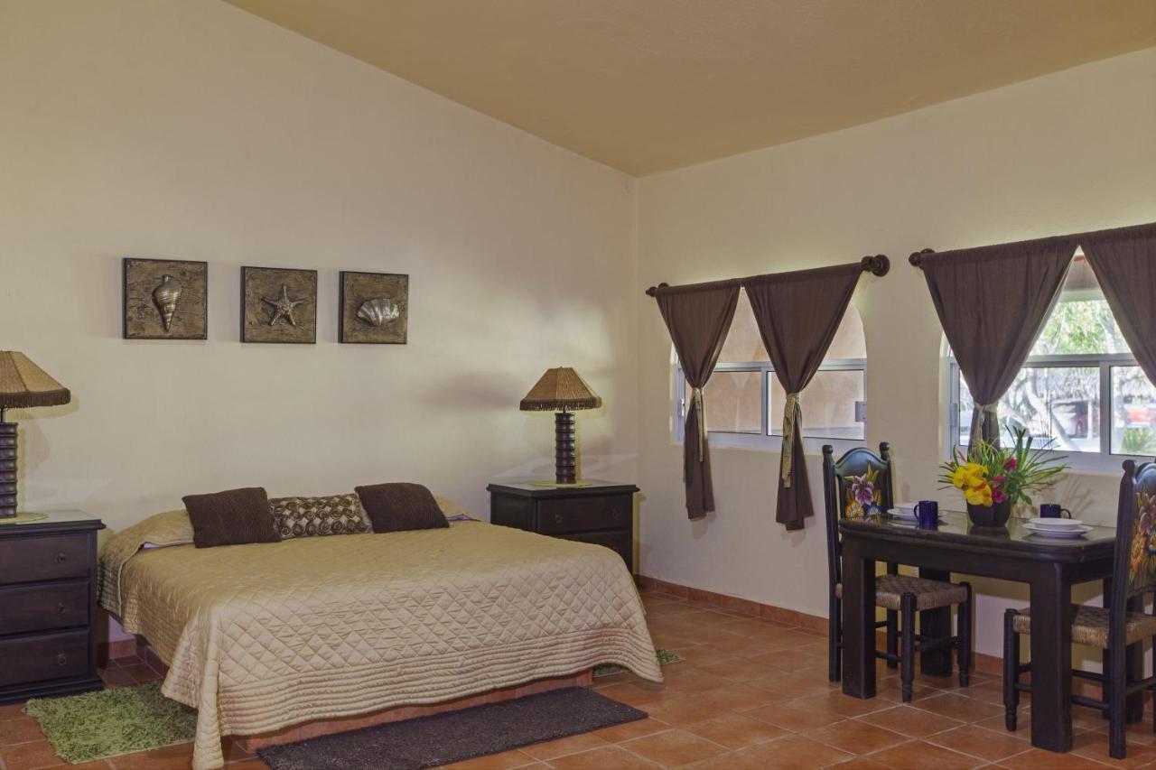 The Resort At Majahua Palms トロンコネス エクステリア 写真