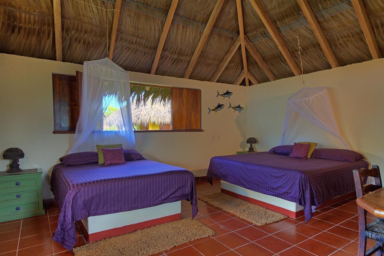 The Resort At Majahua Palms トロンコネス エクステリア 写真