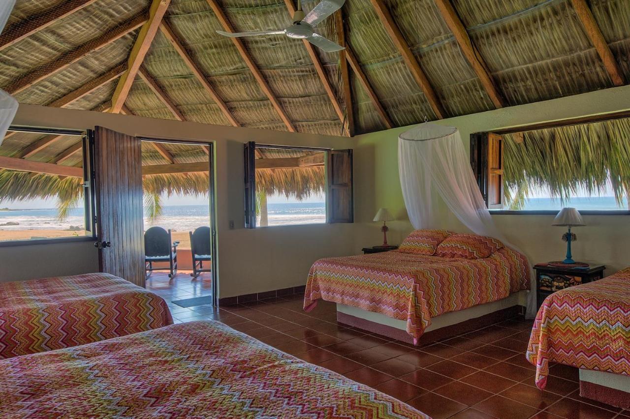 The Resort At Majahua Palms トロンコネス エクステリア 写真
